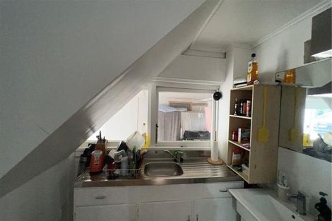 Photo of property in 8 Onepoto Road, Hauraki, Auckland, 0622