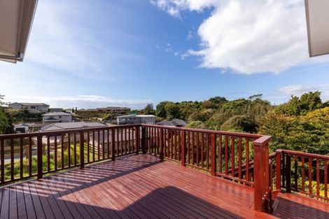 Photo of property in 2 Fern Lane, Whalers Gate, New Plymouth, 4310