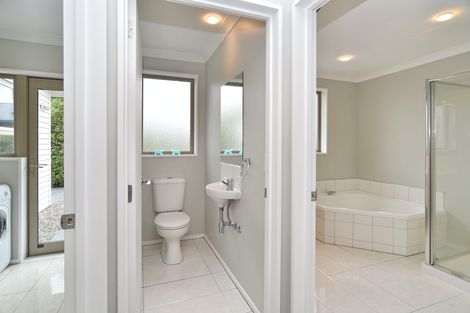 Photo of property in 23 Papaumu Green, Parklands, Christchurch, 8083