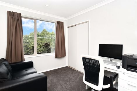 Photo of property in 23 Papaumu Green, Parklands, Christchurch, 8083