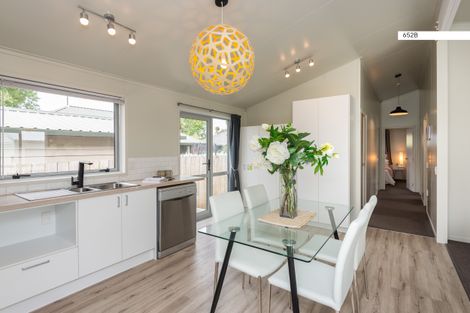 Photo of property in 652c Barbadoes Street, Edgeware, Christchurch, 8013