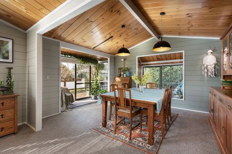 Photo of property in 3 Pamir Place, Welcome Bay, Tauranga, 3112