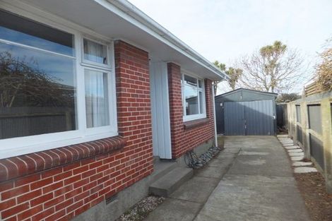 Photo of property in 2/12 Roslyn Avenue, Mairehau, Christchurch, 8052