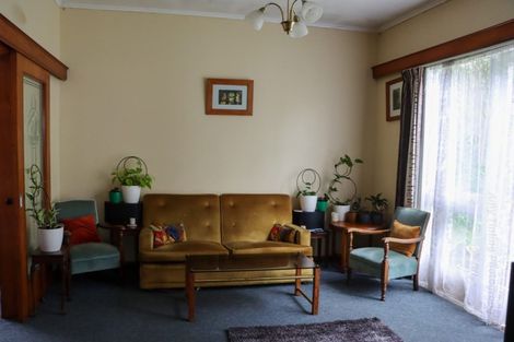 Photo of property in 9 Harris Road, Mount Wellington, Auckland, 1051