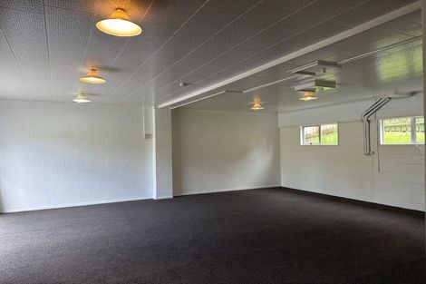 Photo of property in 10 Ciprian Place, Henderson, Auckland, 0612