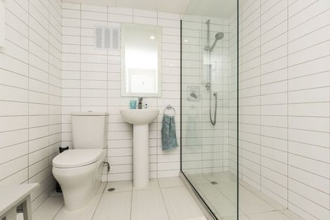 Photo of property in Grosvenor Flats, 19 Cottleville Terrace, Thorndon, Wellington, 6011