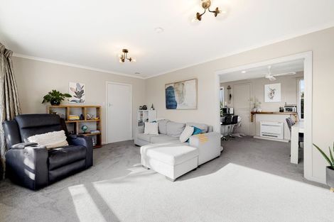 Photo of property in 32 Ebony Street, Bishopdale, Christchurch, 8053