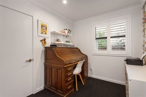 Photo of property in 138a Dyers Pass Road, Cashmere, Christchurch, 8022