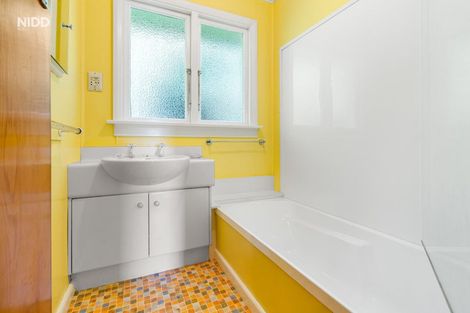 Photo of property in 43 Sutherland Street, Dunedin Central, Dunedin, 9016