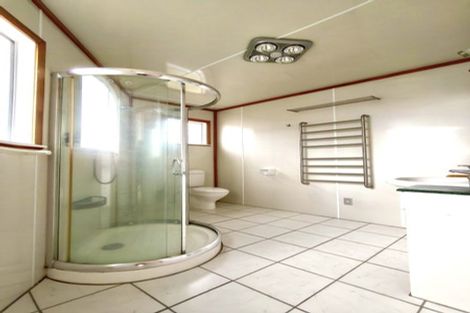 Photo of property in 14a Roseberry Avenue, Birkenhead, Auckland, 0626
