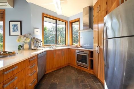 Photo of property in 3b Lighthouse Road, Bluff Hill, Napier, 4110