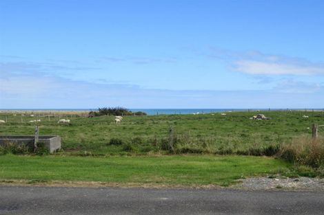 Photo of property in 24 Surrey Street, Orepuki, Riverton, 9881