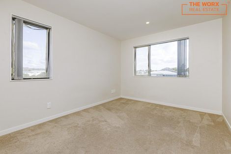 Photo of property in 11 Regis Park Drive, Pukekohe, 2120