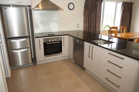 Photo of property in 5y Somerville Crescent, Aidanfield, Christchurch, 8025