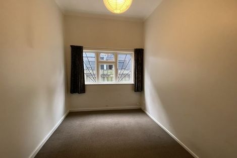 Photo of property in 96 Pirie Street, Mount Victoria, Wellington, 6011