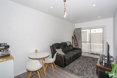 Photo of property in 13 Pasla Close, Papakura, 2110