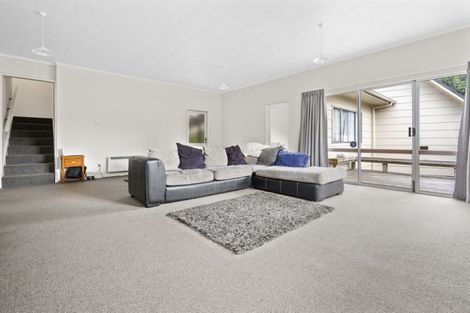 Photo of property in 222b Old Farm Road, Hamilton East, Hamilton, 3216