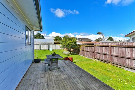 Photo of property in 26 Killington Crescent, Mangere, Auckland, 2022