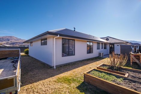 Photo of property in 33 Olds Crescent, Cromwell, 9310