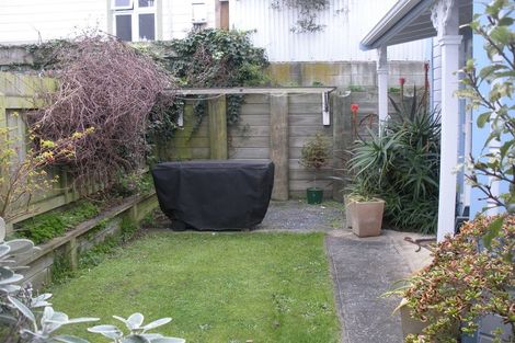 Photo of property in 8c Somerset Avenue, Newtown, Wellington, 6021