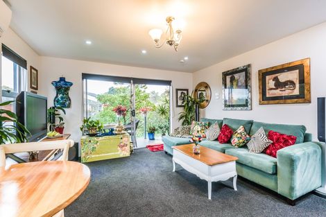 Photo of property in 1/7 Alston Avenue, Kelston, Auckland, 0602