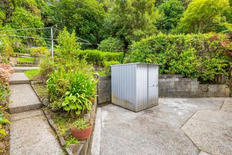 Photo of property in 10 Deller Grove, Silverstream, Upper Hutt, 5019