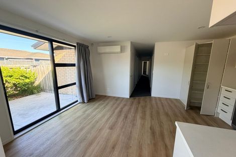 Photo of property in 556a Gloucester Street, Linwood, Christchurch, 8011