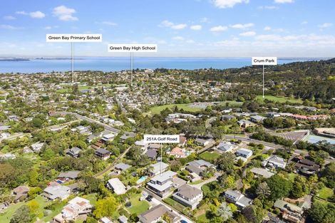 Photo of property in 251a Golf Road, Titirangi, Auckland, 0604