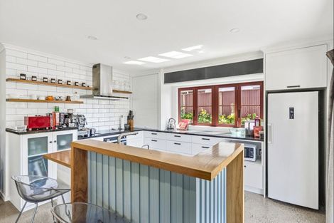 Photo of property in 2 Ray Street, Cromwell, 9310