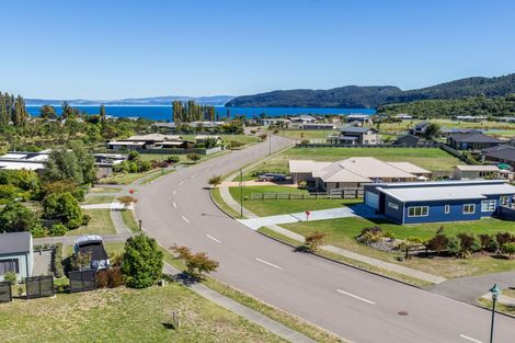 Photo of property in 113 Lisland Drive, Kinloch, Taupo, 3377