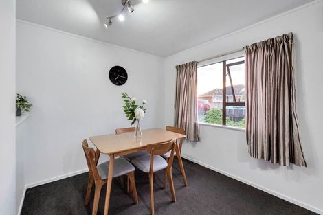 Photo of property in 1/130 Bruce Mclaren Road, Henderson, Auckland, 0612