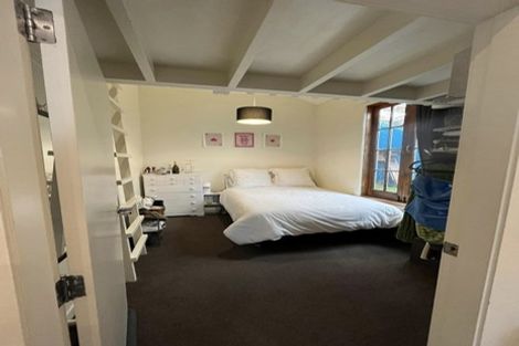 Photo of property in 124 Aro Street, Aro Valley, Wellington, 6021