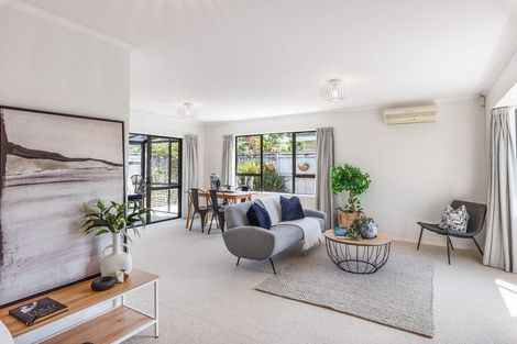 Photo of property in 1/29 Rosebank Grove, Waikanae, 5036