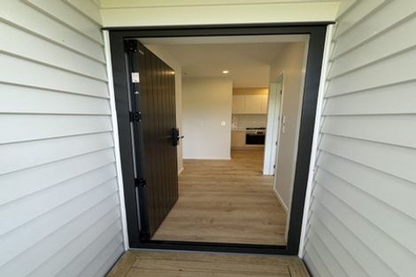 Photo of property in 72 Arran Drive, Orewa, 0931