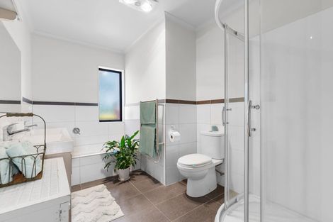 Photo of property in 105 Orion Drive, Welcome Bay, Tauranga, 3112