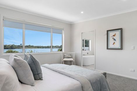 Photo of property in 192 Welcome Bay Road, Welcome Bay, Tauranga, 3112