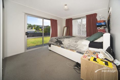 Photo of property in 156 Lynn Road, Bayview, Auckland, 0629