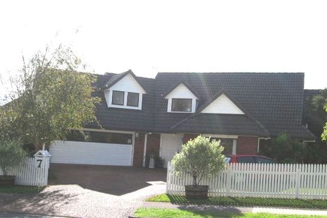 Photo of property in 7 Chiania Place, Somerville, Auckland, 2014
