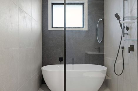 Photo of property in 1/20 Hart Road, Hauraki, Auckland, 0622