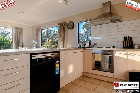 Photo of property in 220a Archers Road, Glenfield, Auckland, 0627