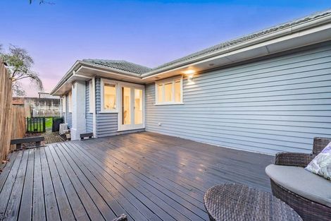 Photo of property in 1/14 Taharoto Road, Takapuna, Auckland, 0622