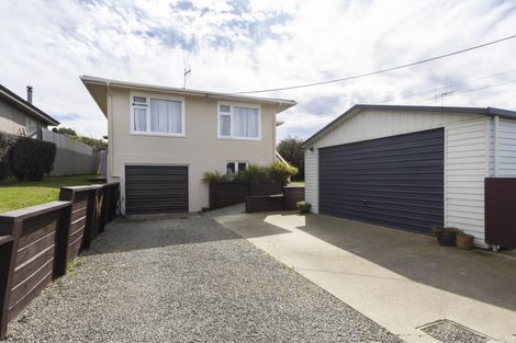 Photo of property in 58 Stuart Street, Holmes Hill, Oamaru, 9401