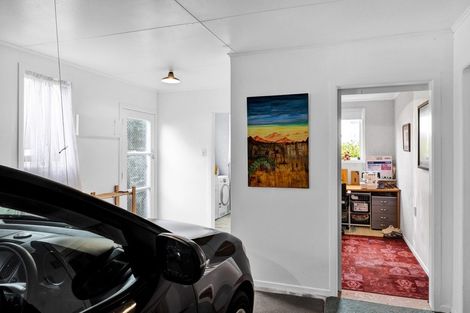 Photo of property in 33 Seyton Street, Stratford, 4332