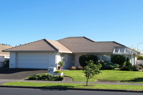 Photo of property in 1/125 Millhouse Drive, Northpark, Auckland, 2013
