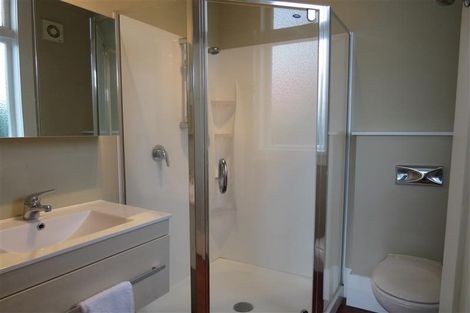 Photo of property in 126 Shackleton Road, Mount Eden, Auckland, 1024