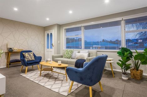 Photo of property in 11 Cara Crescent, Paparangi, Wellington, 6037