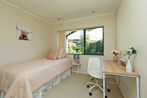 Photo of property in 34 Kensington Drive, Taradale, Napier, 4112