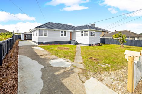 Photo of property in 104 Fisher Crescent, Otara, Auckland, 2023