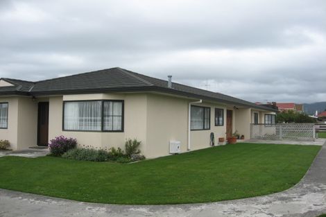 Photo of property in 106 Winchester Street, Levin, 5510