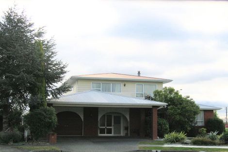 Photo of property in 8 Hamlin Place, Greenmeadows, Napier, 4112